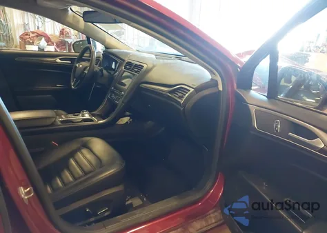 2017 Ford Fusion Se z USA, uszkodzony, nr VIN 3FA6P0HD0HR246237